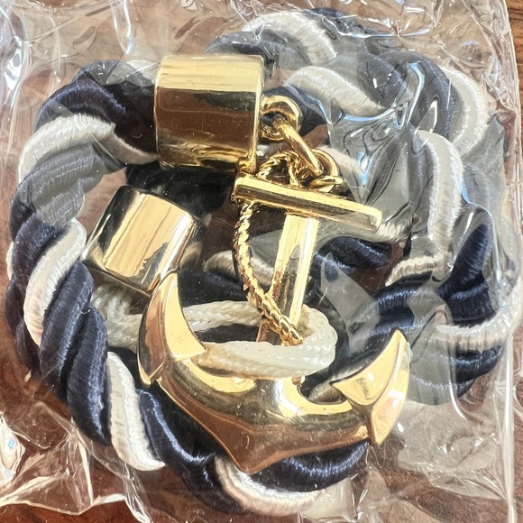Avon Nautical Anchor Cord Bracelet NOS in Box Navy White Rope w/ Gold Anchor - Picture 1 of 10